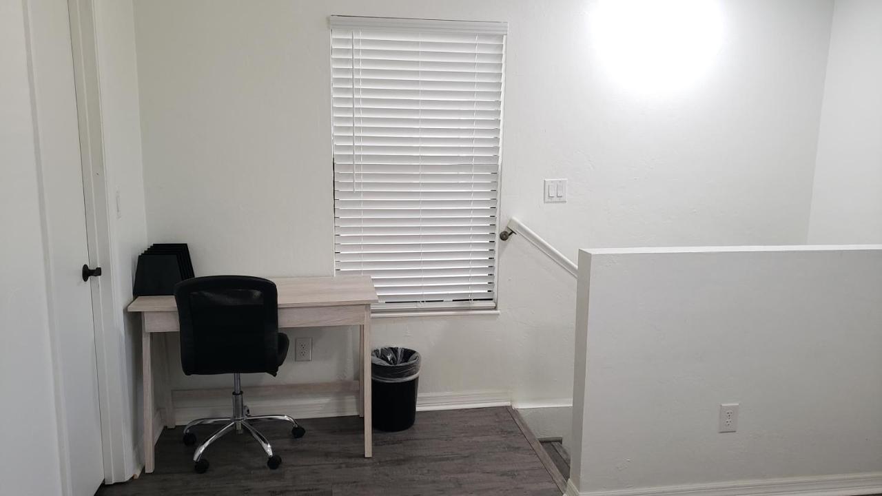 גיינסוויל Discover Luxury Condo Steps Away From Celebration Pointe And I-75! מראה חיצוני תמונה