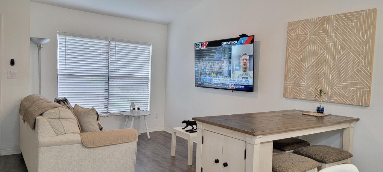 גיינסוויל Discover Luxury Condo Steps Away From Celebration Pointe And I-75! מראה חיצוני תמונה