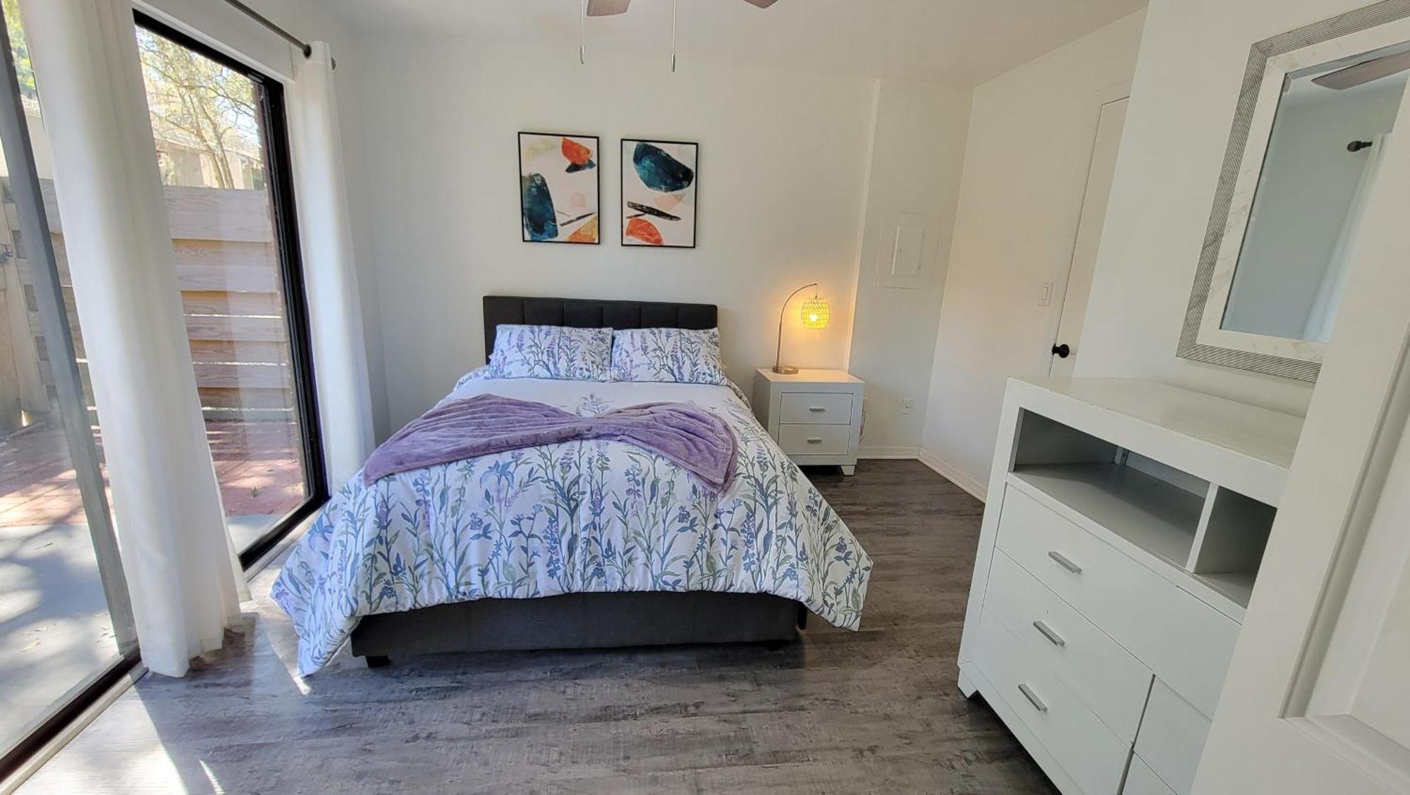 גיינסוויל Discover Luxury Condo Steps Away From Celebration Pointe And I-75! מראה חיצוני תמונה